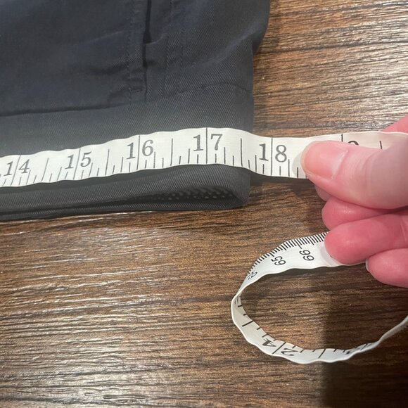 NWT J.Crew 4" Stretch Chino Short Women's Sz 6 Black Stretch High Rise H5806 - Picture 5 of 9